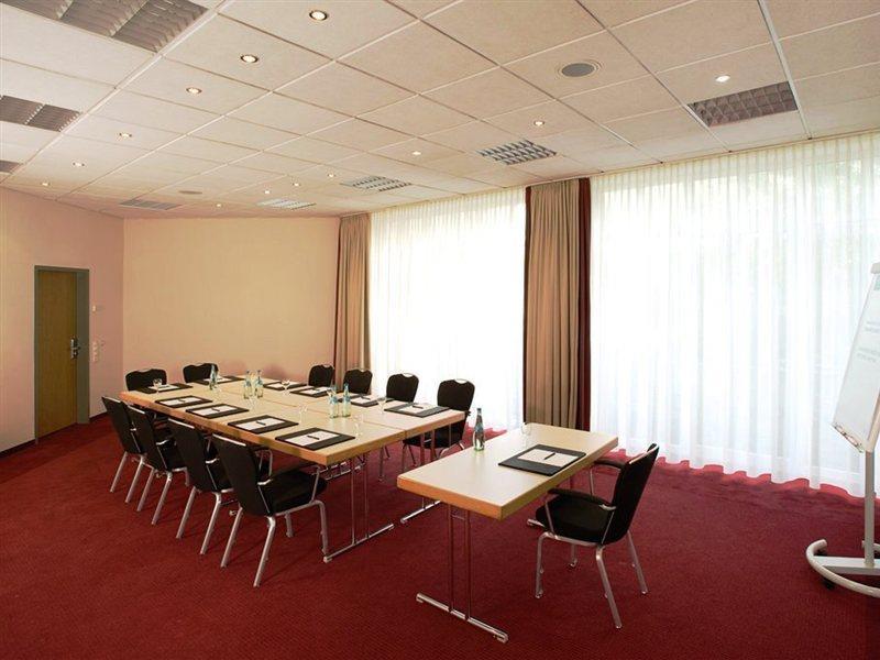 Hotel Nh Berlin Potsdam Conference Center Kleinmachnow Zewnętrze zdjęcie